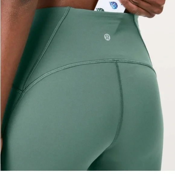 lululemon train times 7/8 leggings - Picture 2 of 11